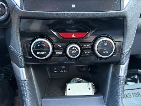 Used 2020 Subaru Forester Limited w/ Popular Package #3 image 28