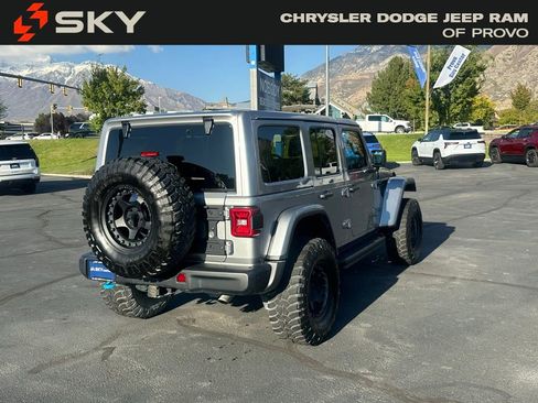 Used 2021 Jeep Wrangler Unlimited Rubicon 4xe w/ Steel Bumper Group image 7
