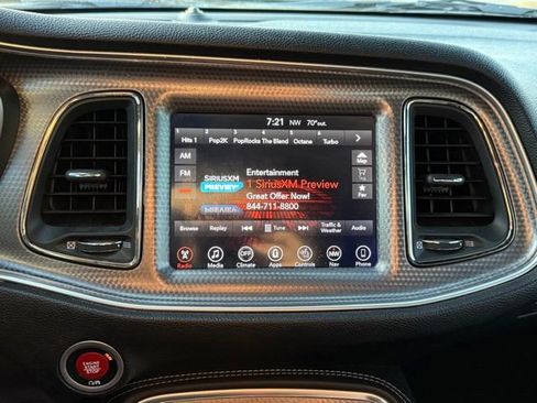 Used 2017 Dodge Challenger SRT Hellcat image 20