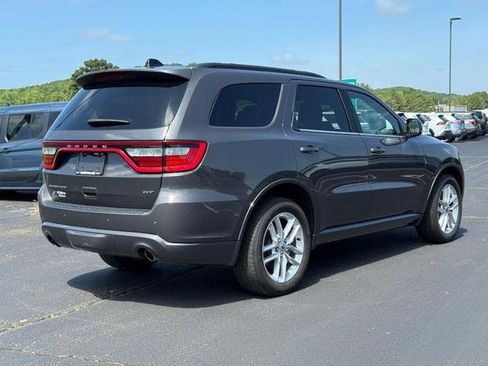 Used 2024 Dodge Durango GT AWD/4WD image 3
