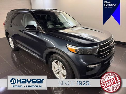 Certified 2023 Ford Explorer XLT w/ Equipment Group 202A AWD/4WD image 1