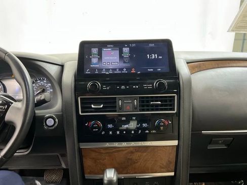 Used 2024 Nissan Armada SL AWD/4WD image 17