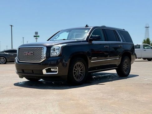 Used 2016 GMC Yukon Denali w/ Open Road Package AWD/4WD image 4