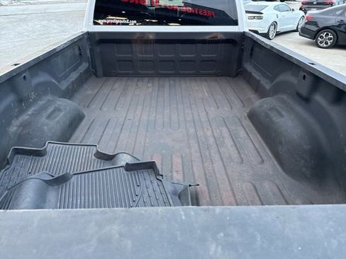 Used 2019 RAM 2500 Tradesman w/ Safety Group image 45