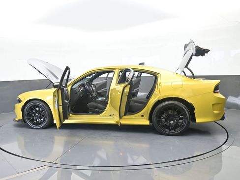 Used 2021 Dodge Charger R/T image 67