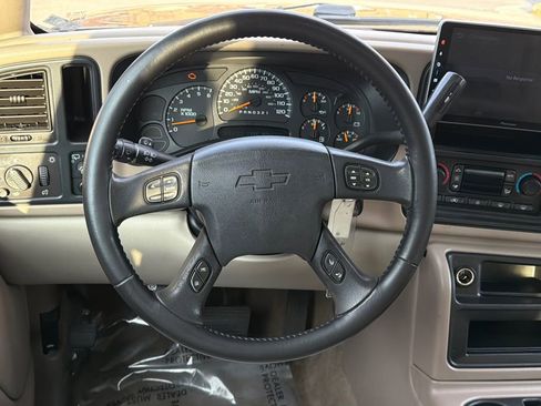 Used 2006 Chevrolet Tahoe Z71 w/ Z71 Preferred Equipment Group image 20