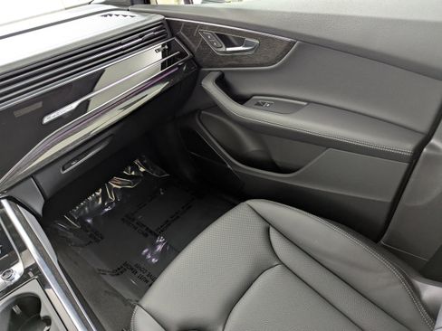 New 2026 Audi Q7 3.0T Premium Plus AWD/4WD image 11