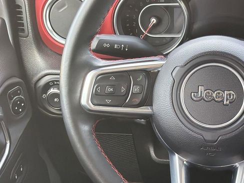 Used 2021 Jeep Wrangler Unlimited Rubicon image 8