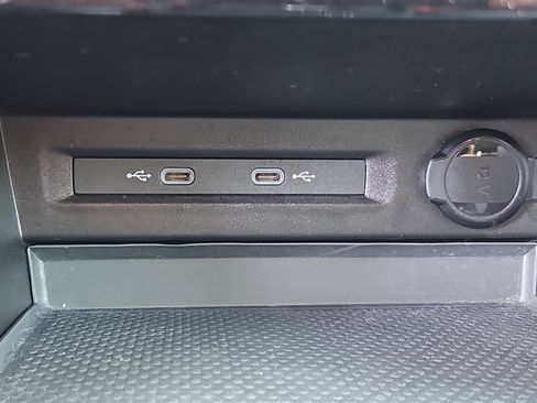 Certified 2024 Volkswagen Taos S AWD/4WD image 22