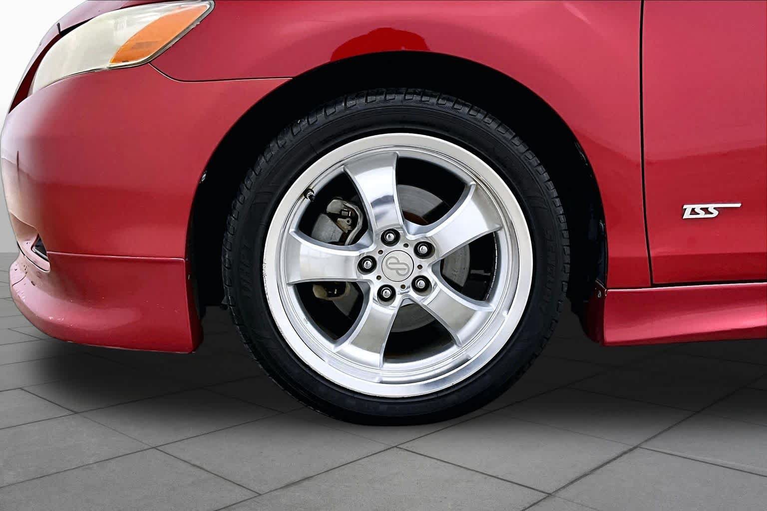 Used 2009 Toyota Camry LE FWD image 10