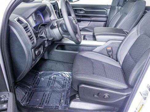 New 2026 RAM 1500 4x4 Crew Cab image 15