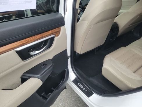 Used 2020 Honda CR-V EX image 17
