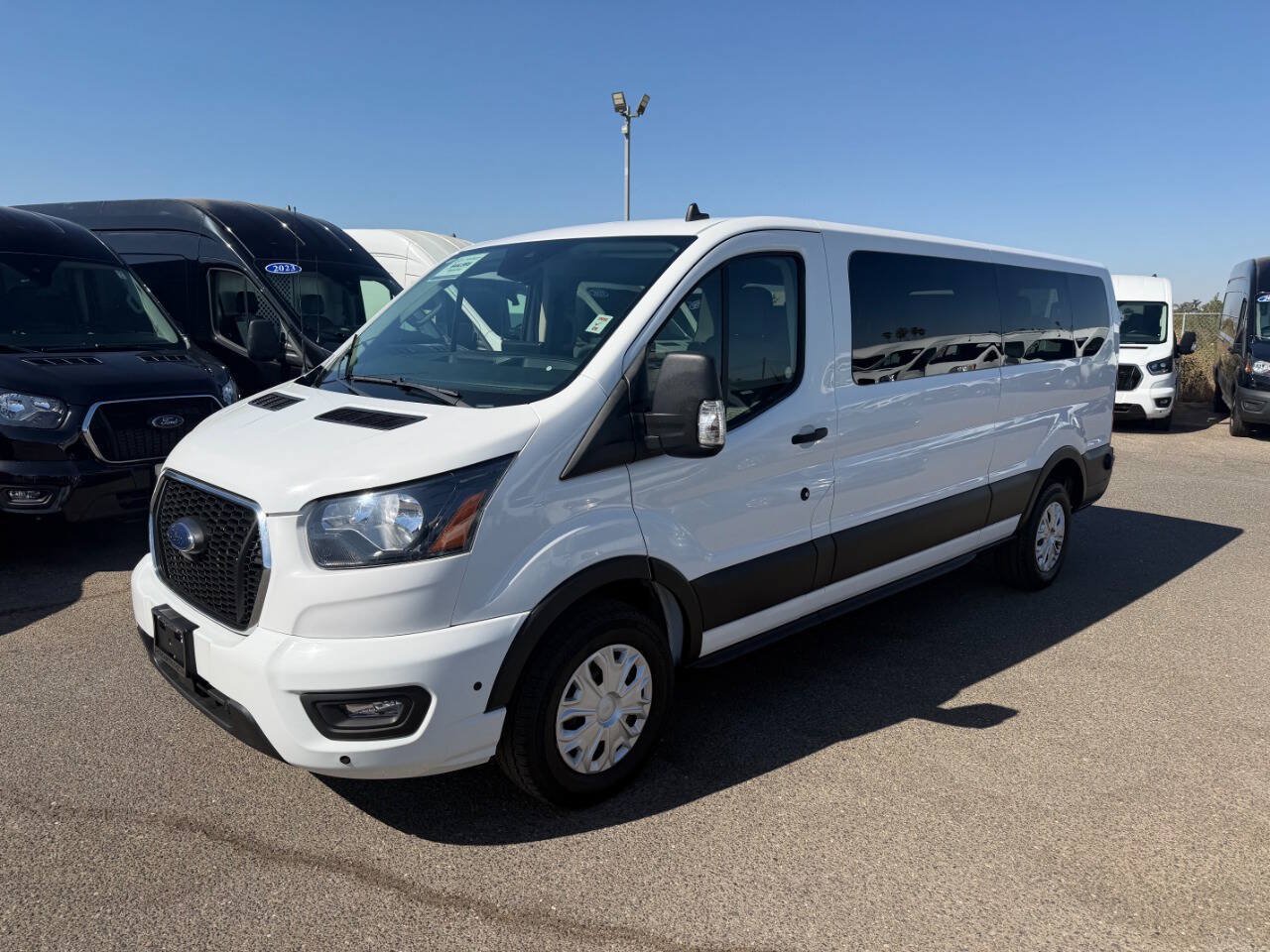 Used 2024 Ford Transit 350 XLT RWD image 4