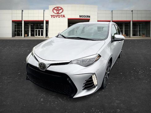 Used 2018 Toyota Corolla SE FWD image 1