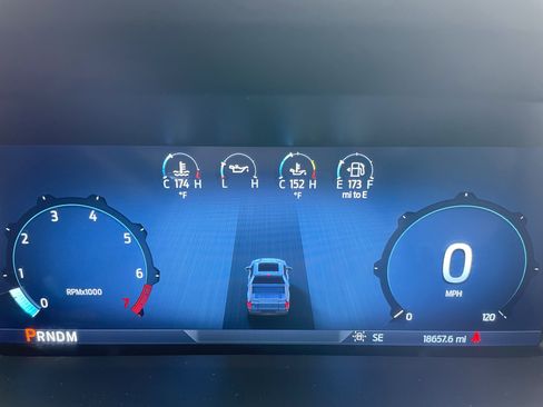 Used 2024 Ford F150 XLT image 23