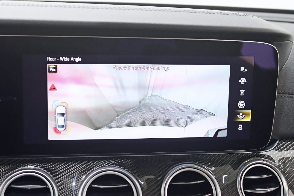 Used 2022 Mercedes-Benz E 53 AMG 4MATIC Sedan image 21