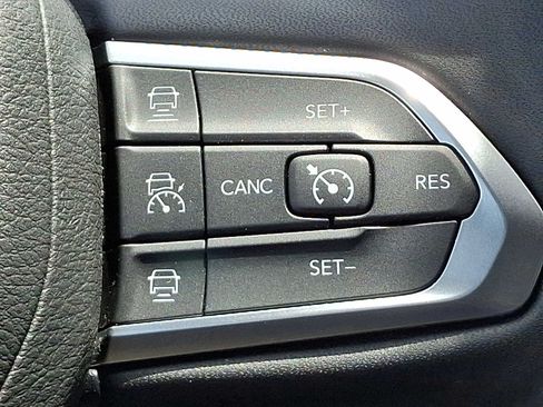 Used 2024 Jeep Compass Limited AWD/4WD image 22