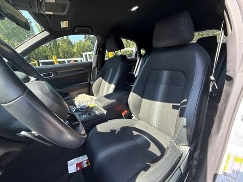 Used 2023 Honda Civic Sport image 4