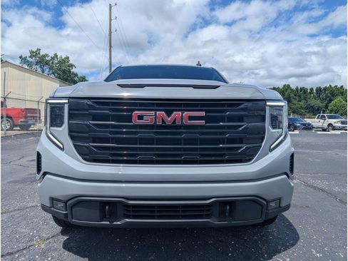 Used 2024 GMC Sierra 1500 Elevation AWD/4WD image 7