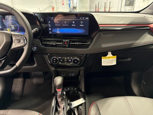 New 2026 Chevrolet TrailBlazer RS w/ Convenience Package FWD image 12