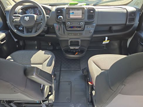 Used 2025 RAM ProMaster 2500 image 9
