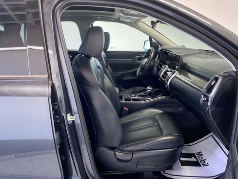 Used 2023 Kia Sorento S w/ Panoramic Sunroof Package FWD image 30
