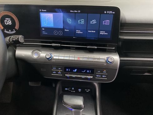 Used 2024 Hyundai Kona SEL image 25