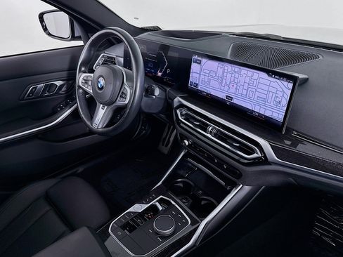 Used 2023 BMW 330i Sedan w/ M Sport Package image 16