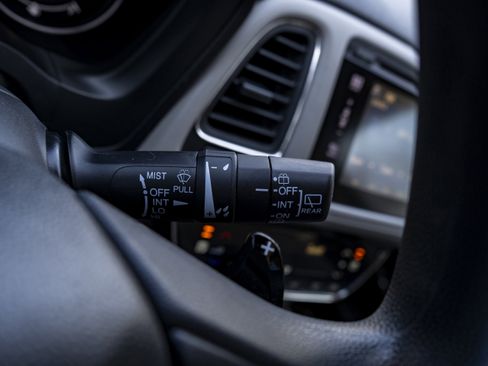 Used 2016 Honda HR-V EX image 26