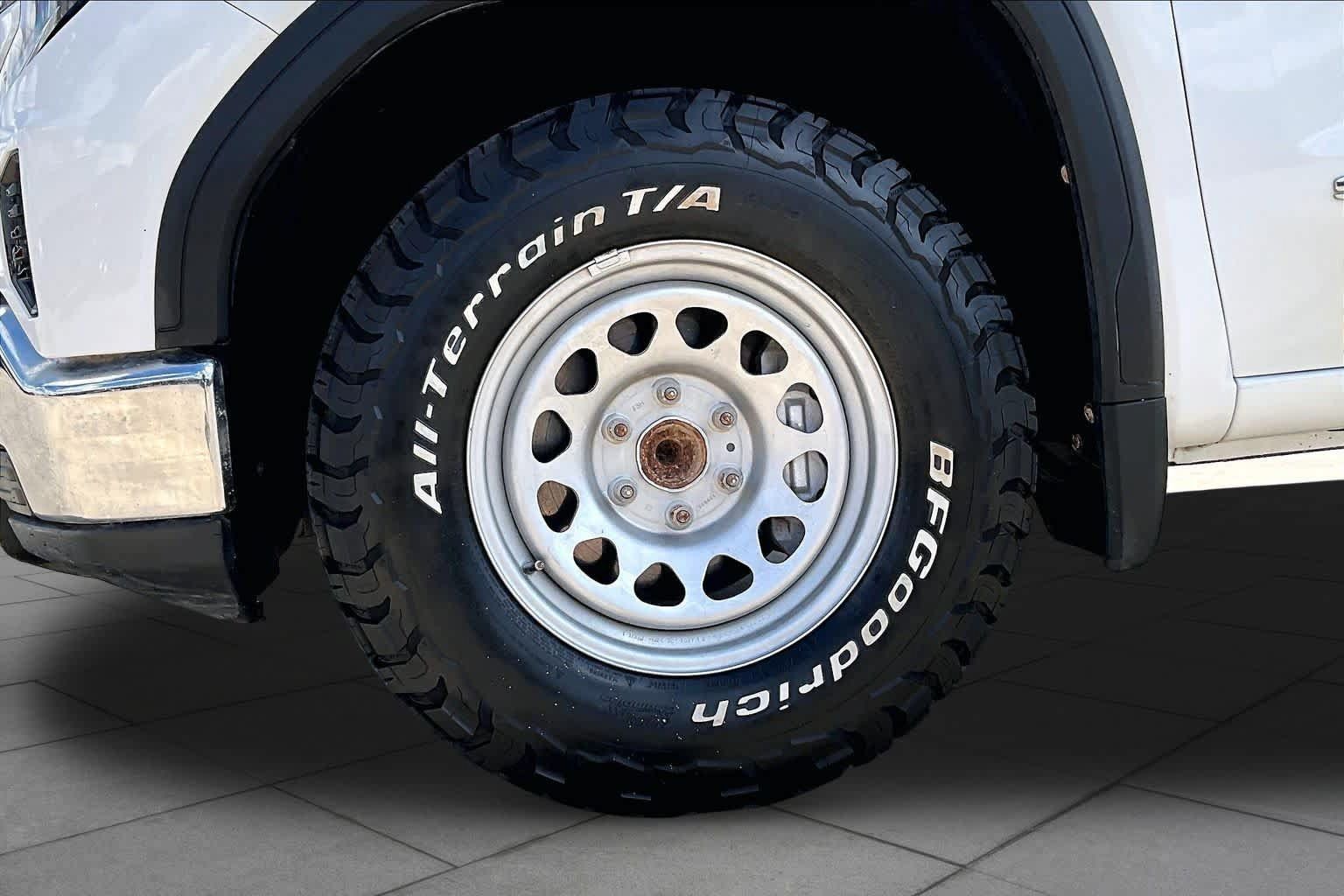 Used 2023 GMC Sierra 1500 Pro RWD image 11