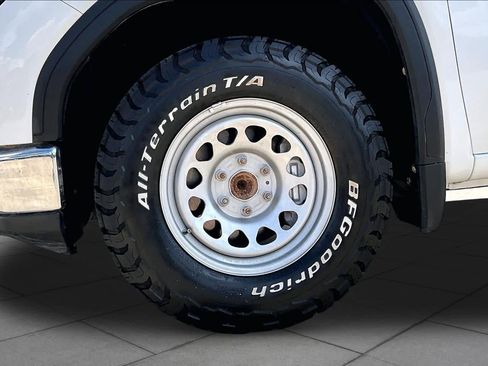 Used 2023 GMC Sierra 1500 Pro RWD image 11