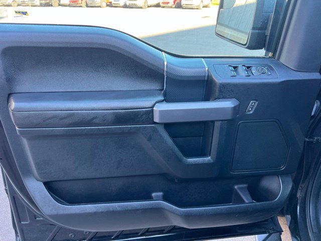Used 2019 Ford F150 XLT w/ Equipment Group 302A Luxury AWD/4WD image 18