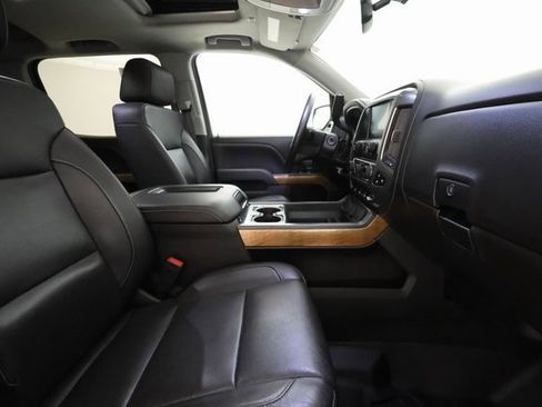 Used 2018 Chevrolet Silverado 1500 LTZ w/ Sport Package image 26