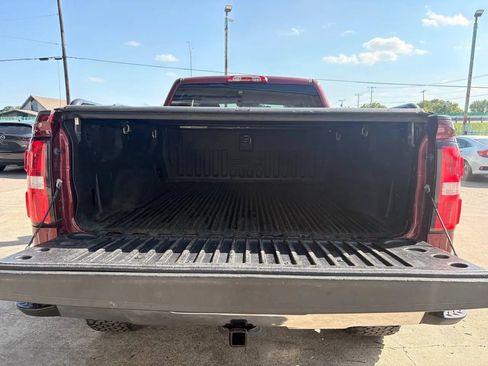 Used 2015 GMC Sierra 1500 SLE w/ SLE Value Package AWD/4WD image 13