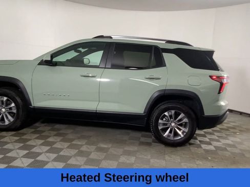 Used 2025 Chevrolet Equinox LT w/ Convenience Package II image 9