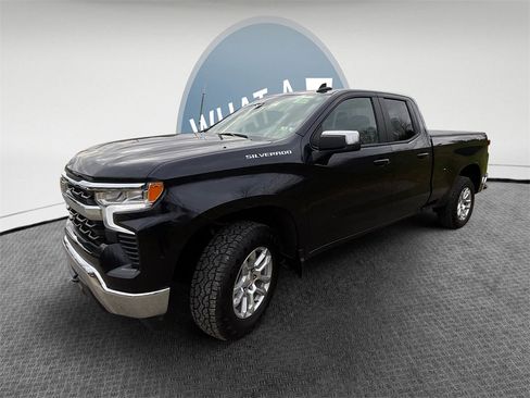 Used 2022 Chevrolet Silverado 1500 LT image 8