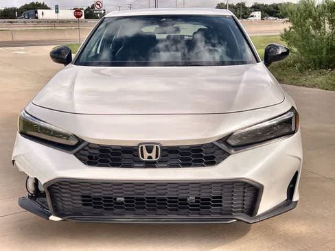 Used 2025 Honda Civic Sport image 7