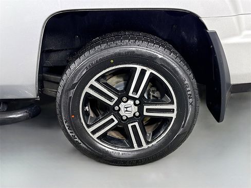 Used 2013 Honda Ridgeline Sport image 31