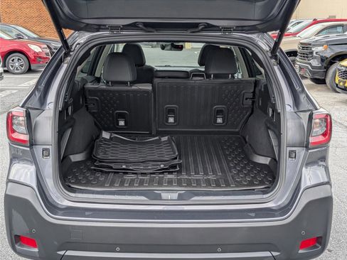 Used 2023 Subaru Outback Onyx Edition AWD/4WD image 14