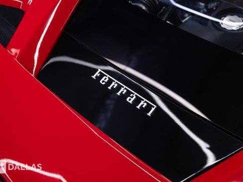 Used 2022 Ferrari F8 Tributo RWD image 16