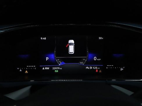 Used 2024 Volkswagen Taos SE image 24