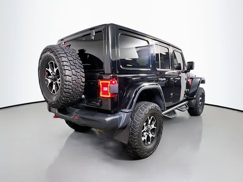 Used 2021 Jeep Wrangler Unlimited Rubicon image 4