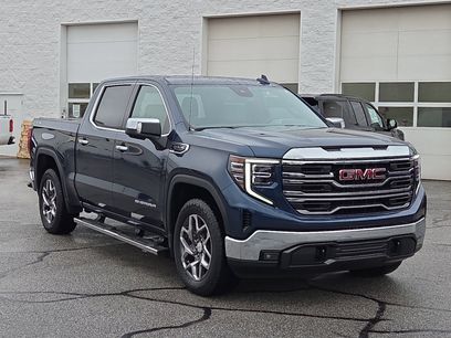 Certified 2022 GMC Sierra 1500 SLT w/ SLT Convenience Package