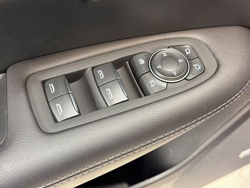 New 2025 Cadillac XT5 Premium Luxury w/ Technology Package AWD/4WD image 13