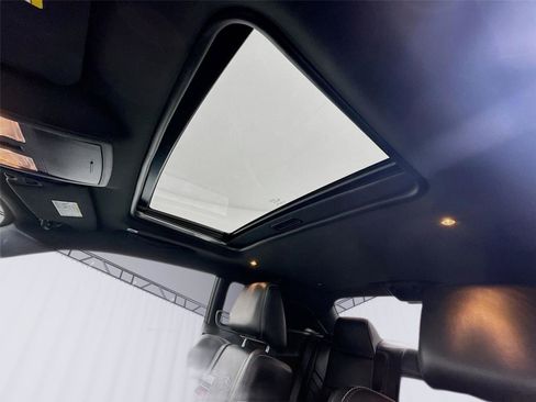 Used 2023 Dodge Challenger SRT Hellcat image 15