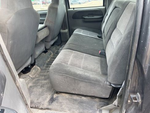 Used 2004 Ford F350 XLT image 18