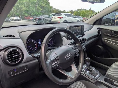 Used 2019 Hyundai Kona SEL FWD image 10