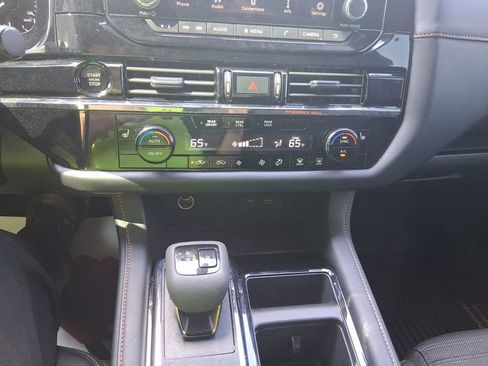 Used 2025 Nissan Pathfinder Rock Creek image 21