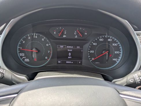 Used 2024 Chevrolet Malibu LT FWD image 14