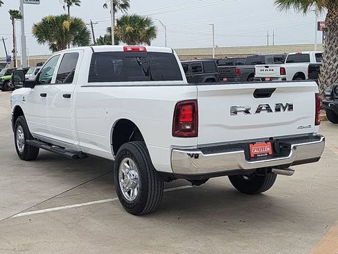 New 2026 RAM 2500 Tradesman AWD/4WD image 12